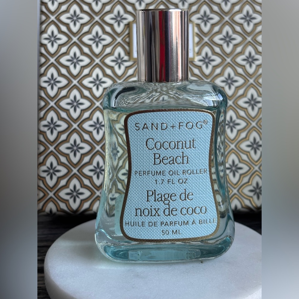 SAND + FOG Coconut Beach Perfume Oil Roller - Light Blue